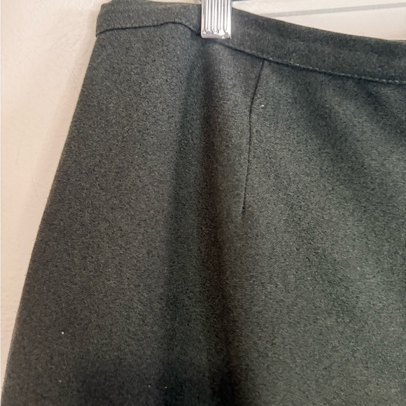 Typhany Vintage Elegant Dark Green Women's midi Skirt in size 14 - Picture 2 of 11